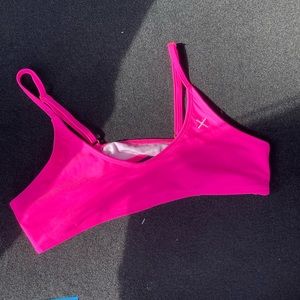 Boutine la hot pink top